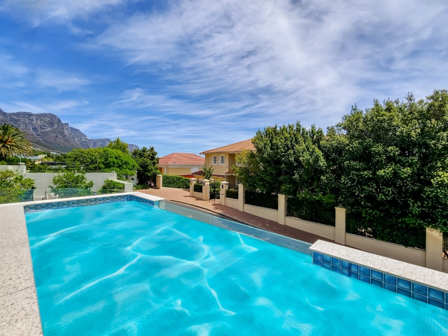 To Let 4 Bedroom Property for Rent in Camps Bay Western Cape